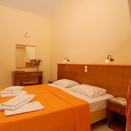 Clio Hotel Alykes  Esterno foto