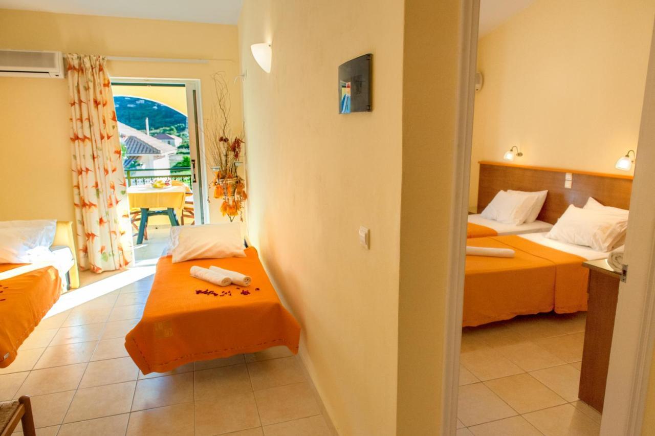 Clio Hotel Alykes  Esterno foto
