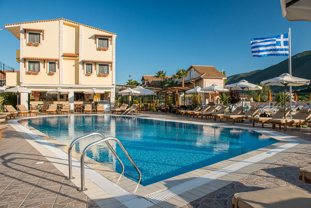 Clio Hotel Alykes  Esterno foto